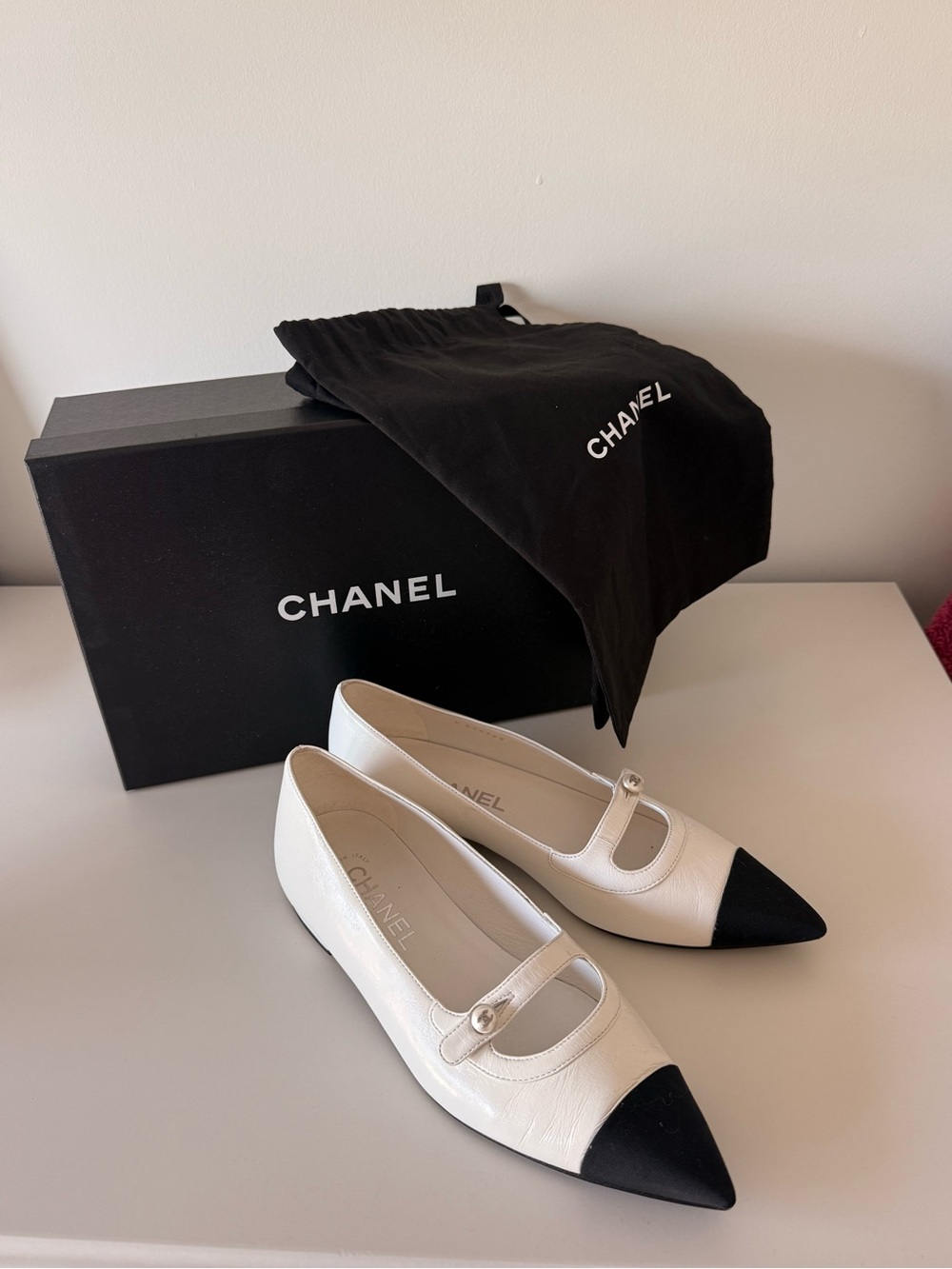 CHANEL 24A Mary Jane Ballet Flats